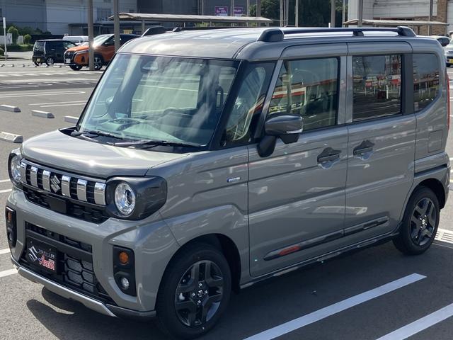 スペーシアギア ハイブリッドXZ ターボ 届出済未使用車 全方位モニター付メモリーナビゲーション ツートンカラー ルーフレール ステアリングスイッチ アダクティブクルーズコントロール フルセグ 両側パワースライドドア(9枚目)