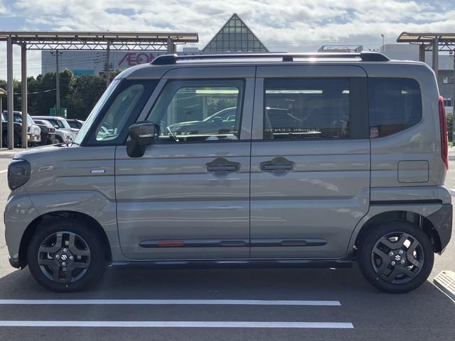 スペーシアギア ハイブリッドXZ ターボ 届出済未使用車 全方位モニター付メモリーナビゲーション ツートンカラー ルーフレール ステアリングスイッチ アダクティブクルーズコントロール フルセグ 両側パワースライドドア(13枚目)