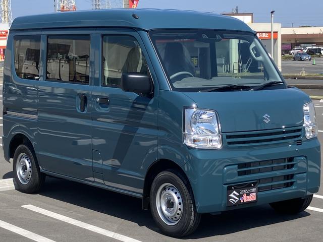 エブリイ ＰＡリミテッド　届出済未使用車　盗難防止　バックソナー　衝撃安全ボディー　フロントパワーウインドウ　キーレスキー　助手席エアバック　エアバック　Ａストップ　パワステ　ＡＣ　横滑り防止　ＡＢＳ　レーダーブレーキ装着車（10枚目）