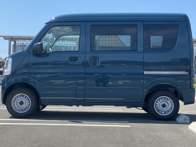 エブリイ ＰＡリミテッド　届出済未使用車　盗難防止　バックソナー　衝撃安全ボディー　フロントパワーウインドウ　キーレスキー　助手席エアバック　エアバック　Ａストップ　パワステ　ＡＣ　横滑り防止　ＡＢＳ　レーダーブレーキ装着車（26枚目）