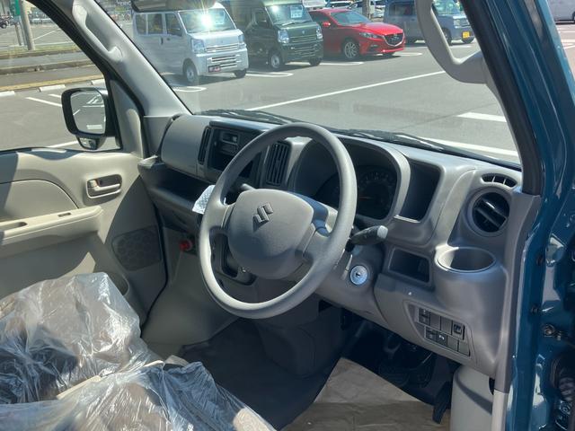 エブリイ ＰＡリミテッド　届出済未使用車　盗難防止　バックソナー　衝撃安全ボディー　フロントパワーウインドウ　キーレスキー　助手席エアバック　エアバック　Ａストップ　パワステ　ＡＣ　横滑り防止　ＡＢＳ　レーダーブレーキ装着車（31枚目）