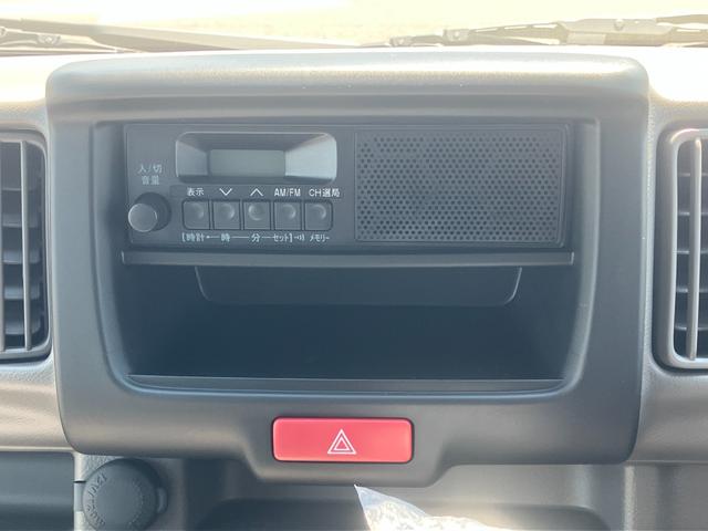 エブリイ ＰＡリミテッド　届出済未使用車　盗難防止　バックソナー　衝撃安全ボディー　フロントパワーウインドウ　キーレスキー　助手席エアバック　エアバック　Ａストップ　パワステ　ＡＣ　横滑り防止　ＡＢＳ　レーダーブレーキ装着車（43枚目）