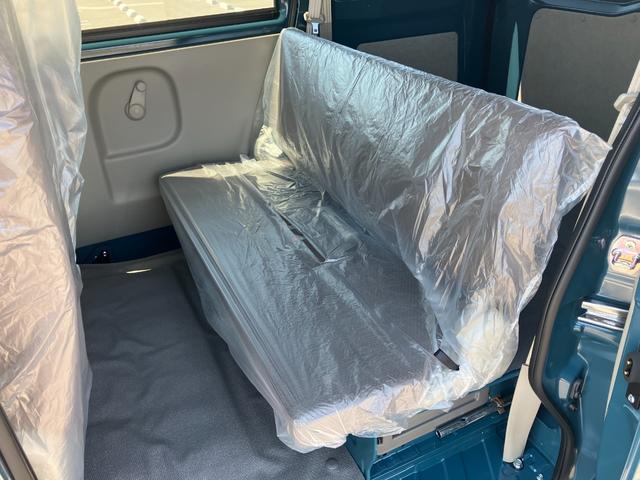 エブリイ ＰＡリミテッド　届出済未使用車　盗難防止　バックソナー　衝撃安全ボディー　フロントパワーウインドウ　キーレスキー　助手席エアバック　エアバック　Ａストップ　パワステ　ＡＣ　横滑り防止　ＡＢＳ　レーダーブレーキ装着車（58枚目）