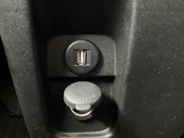 スペーシアギア ハイブリッドXZ ターボ 1オナ 全方位カメラパッケージ 純正8インチナビ リアフリップダウンモニター ETC 前後ドラレコ フルセグ CD DVD 禁煙車 両側パワースライドドア パドルシフト ステアリングスイッチ(33枚目)