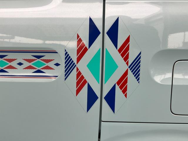 スペーシアギア ハイブリッドXZ ターボ 1オナ 全方位カメラパッケージ 純正8インチナビ リアフリップダウンモニター ETC 前後ドラレコ フルセグ CD DVD 禁煙車 両側パワースライドドア パドルシフト ステアリングスイッチ(57枚目)