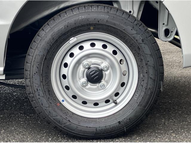 エブリイ PAリミテッド 届出済未使用車 盗難防止 バックソナー 衝撃安全ボディー フロントパワーウインドウ キーレスキー 助手席エアバック エアバック Aストップ パワステ AC 横滑り防止 ABS レーダーブレーキ装着車(19枚目)