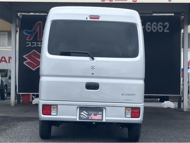 エブリイ PAリミテッド 届出済未使用車 盗難防止 バックソナー 衝撃安全ボディー フロントパワーウインドウ キーレスキー 助手席エアバック エアバック Aストップ パワステ AC 横滑り防止 ABS レーダーブレーキ装着車(25枚目)