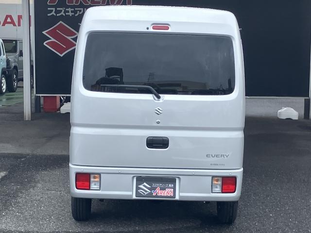 エブリイ PAリミテッド 届出済未使用車 盗難防止 バックソナー 衝撃安全ボディー フロントパワーウインドウ キーレスキー 助手席エアバック エアバック Aストップ パワステ AC 横滑り防止 ABS レーダーブレーキ装着車(27枚目)