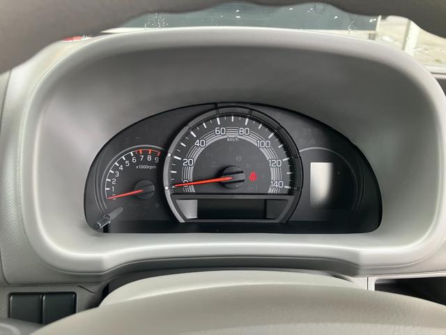 エブリイ PAリミテッド 届出済未使用車 盗難防止 バックソナー 衝撃安全ボディー フロントパワーウインドウ キーレスキー 助手席エアバック エアバック Aストップ パワステ AC 横滑り防止 ABS レーダーブレーキ装着車(35枚目)