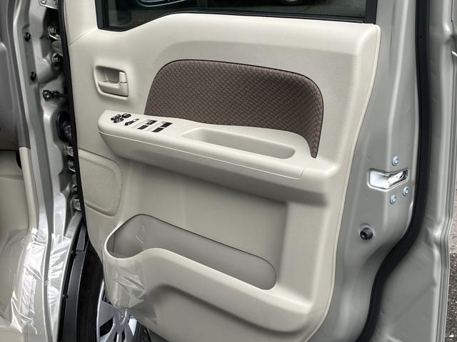 エブリイ ジョイン 届出済未使用車 バックアイカメラ付ディスプレイオーディオ 全席PW セキュリティー シ-トヒ-タ- SRS LEDライト Wエアバック パーキングセンサー キーフリーシステム AC ABS付き ESC(43枚目)