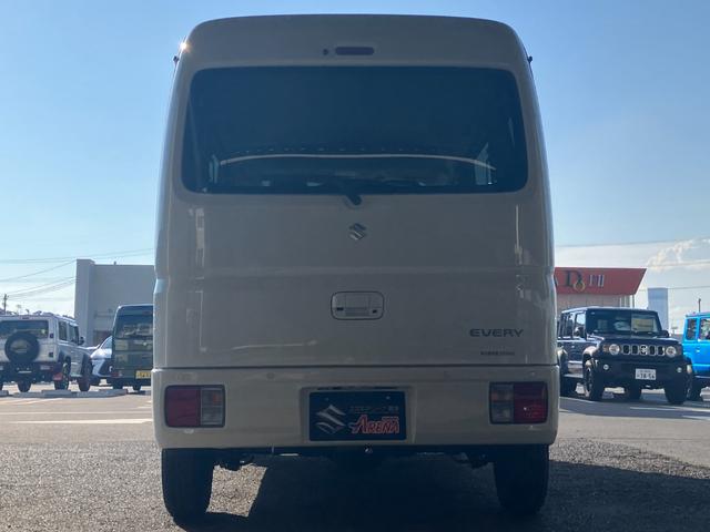 エブリイ ジョインターボ　届出済未使用車　バックアイカメラ付ディスプレイオーディオ　フルオートエアコン　両側ＰＳドア　Ｗエアバック　ＰＳ　ＡＣ　Ｉ－ＳＴＯＰ　ＡＢＳ　ＬＥＤヘッド　フルフラットシート　エアバック　衝突安全ボディ（16枚目）