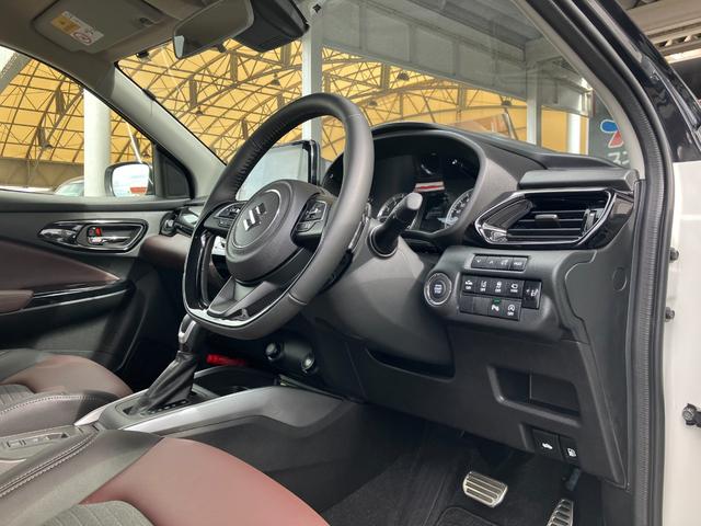 フロンクス ベースグレード　衝突軽減ブレーキ　クルーズコントロール　Ｂｌｕｅｔｏｏｔｈ　ＬＥＤヘッドランプ　スマートキー　全方位モニター　フルオートエアコン　電格ミラー　ナビ　シートヒーター　オートライト（29枚目）