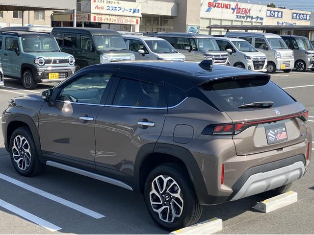 フロンクス ベースグレード　衝突軽減ブレーキ　クルーズコントロール　Ｂｌｕｅｔｏｏｔｈ　ＬＥＤヘッドランプ　スマートキー　全方位モニター　フルオートエアコン　電格ミラー　ナビ　シートヒーター　オートライト（23枚目）