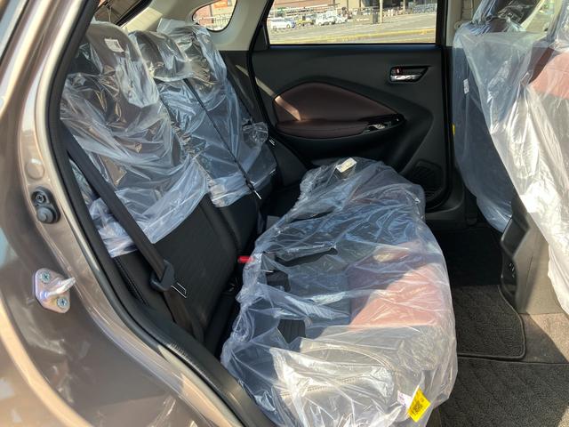 フロンクス ベースグレード　衝突軽減ブレーキ　クルーズコントロール　Ｂｌｕｅｔｏｏｔｈ　ＬＥＤヘッドランプ　スマートキー　全方位モニター　フルオートエアコン　電格ミラー　ナビ　シートヒーター　オートライト（32枚目）