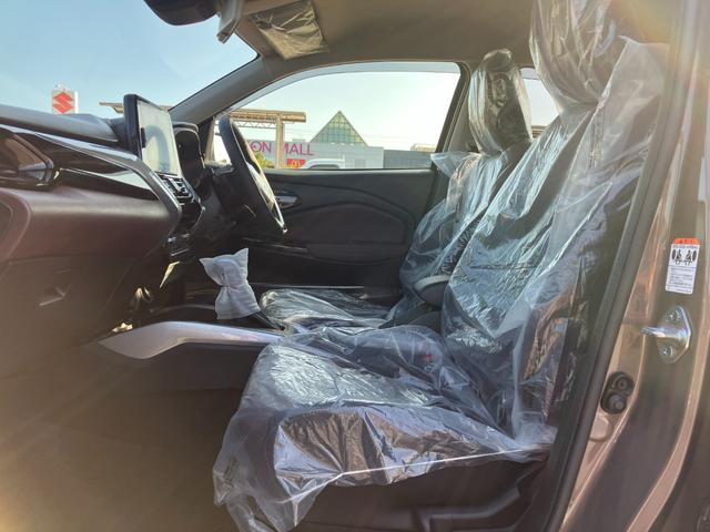 フロンクス ベースグレード　衝突軽減ブレーキ　クルーズコントロール　Ｂｌｕｅｔｏｏｔｈ　ＬＥＤヘッドランプ　スマートキー　全方位モニター　フルオートエアコン　電格ミラー　ナビ　シートヒーター　オートライト（39枚目）