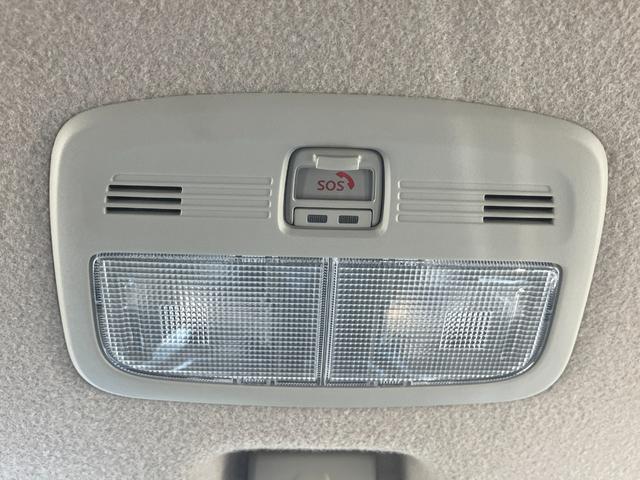 フロンクス ベースグレード　衝突軽減ブレーキ　クルーズコントロール　Ｂｌｕｅｔｏｏｔｈ　ＬＥＤヘッドランプ　スマートキー　全方位モニター　フルオートエアコン　電格ミラー　ナビ　シートヒーター　オートライト（71枚目）