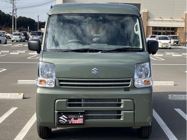 エブリイ ＰＡリミテッド　届出済未使用車　盗難防止　バックソナー　衝撃安全ボディー　フロントパワーウインドウ　キーレスキー　助手席エアバック　エアバック　Ａストップ　パワステ　ＡＣ　横滑り防止　ＡＢＳ　レーダーブレーキ装着車（7枚目）