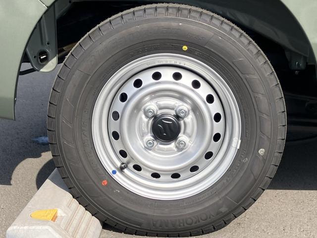 エブリイ ＰＡリミテッド　届出済未使用車　盗難防止　バックソナー　衝撃安全ボディー　フロントパワーウインドウ　キーレスキー　助手席エアバック　エアバック　Ａストップ　パワステ　ＡＣ　横滑り防止　ＡＢＳ　レーダーブレーキ装着車（28枚目）