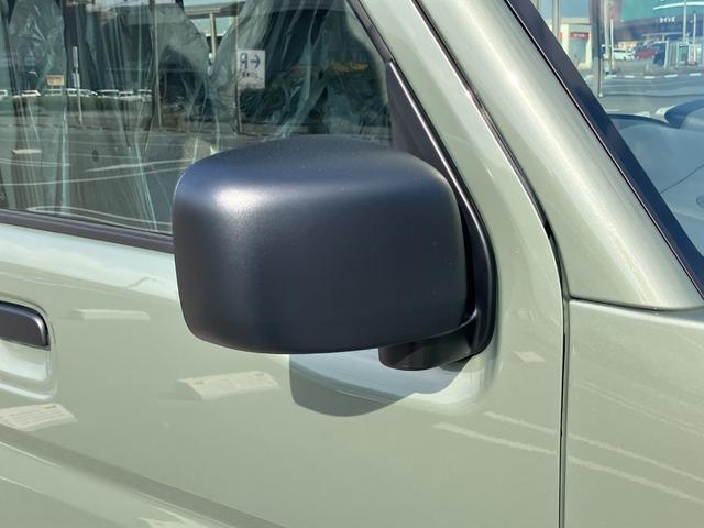 エブリイ ＰＡリミテッド　届出済未使用車　盗難防止　バックソナー　衝撃安全ボディー　フロントパワーウインドウ　キーレスキー　助手席エアバック　エアバック　Ａストップ　パワステ　ＡＣ　横滑り防止　ＡＢＳ　レーダーブレーキ装着車（30枚目）