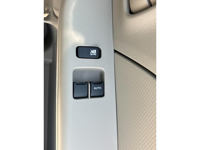 エブリイ ＰＡリミテッド　届出済未使用車　盗難防止　バックソナー　衝撃安全ボディー　フロントパワーウインドウ　キーレスキー　助手席エアバック　エアバック　Ａストップ　パワステ　ＡＣ　横滑り防止　ＡＢＳ　レーダーブレーキ装着車（40枚目）