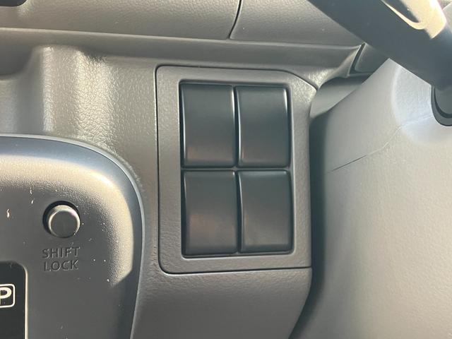 エブリイ ＰＡリミテッド　届出済未使用車　盗難防止　バックソナー　衝撃安全ボディー　フロントパワーウインドウ　キーレスキー　助手席エアバック　エアバック　Ａストップ　パワステ　ＡＣ　横滑り防止　ＡＢＳ　レーダーブレーキ装着車（49枚目）