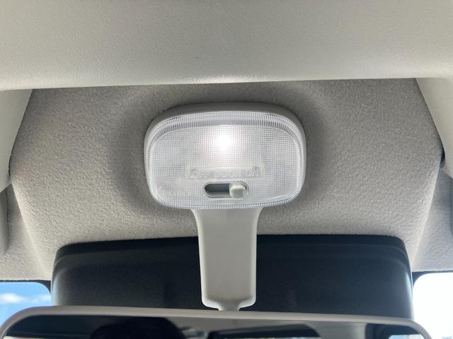 エブリイ ＰＡリミテッド　届出済未使用車　盗難防止　バックソナー　衝撃安全ボディー　フロントパワーウインドウ　キーレスキー　助手席エアバック　エアバック　Ａストップ　パワステ　ＡＣ　横滑り防止　ＡＢＳ　レーダーブレーキ装着車（62枚目）