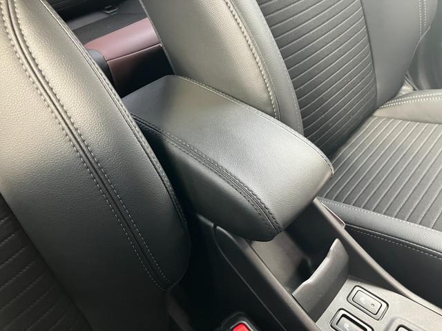 フロンクス ベースグレード　衝突軽減ブレーキ　クルーズコントロール　Ｂｌｕｅｔｏｏｔｈ　ＬＥＤヘッドランプ　スマートキー　全方位モニター　フルオートエアコン　電格ミラー　ナビ　シートヒーター　オートライト（58枚目）