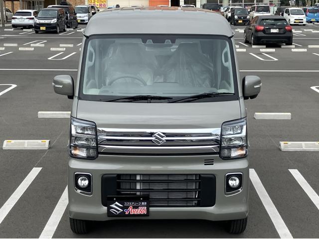 エブリイワゴン ＰＺターボ　届出済未使用車　４ＷＤ　ハイルーフ　Ｄカメラブレーキサポート　助手席エアバック　運転席エアバック　リアコーナーセンサー　ＴＢ　安全ボディ　ＡＵＴＯライト　電動格納ドアミラー　スマートキー　ＥＳＣ（6枚目）