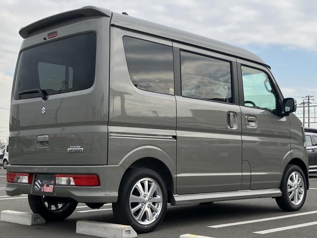 エブリイワゴン ＰＺターボ　届出済未使用車　４ＷＤ　ハイルーフ　Ｄカメラブレーキサポート　助手席エアバック　運転席エアバック　リアコーナーセンサー　ＴＢ　安全ボディ　ＡＵＴＯライト　電動格納ドアミラー　スマートキー　ＥＳＣ（23枚目）