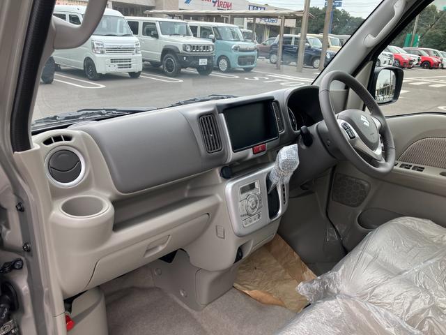 エブリイワゴン ＰＺターボ　届出済未使用車　４ＷＤ　ハイルーフ　Ｄカメラブレーキサポート　助手席エアバック　運転席エアバック　リアコーナーセンサー　ＴＢ　安全ボディ　ＡＵＴＯライト　電動格納ドアミラー　スマートキー　ＥＳＣ（38枚目）