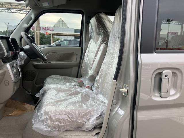 エブリイワゴン ＰＺターボ　届出済未使用車　４ＷＤ　ハイルーフ　Ｄカメラブレーキサポート　助手席エアバック　運転席エアバック　リアコーナーセンサー　ＴＢ　安全ボディ　ＡＵＴＯライト　電動格納ドアミラー　スマートキー　ＥＳＣ（39枚目）