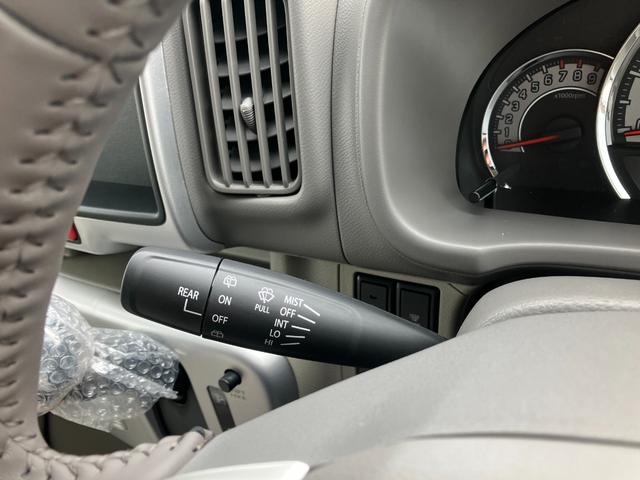 エブリイワゴン ＰＺターボ　届出済未使用車　４ＷＤ　ハイルーフ　Ｄカメラブレーキサポート　助手席エアバック　運転席エアバック　リアコーナーセンサー　ＴＢ　安全ボディ　ＡＵＴＯライト　電動格納ドアミラー　スマートキー　ＥＳＣ（49枚目）