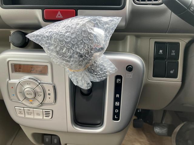 エブリイワゴン ＰＺターボ　届出済未使用車　４ＷＤ　ハイルーフ　Ｄカメラブレーキサポート　助手席エアバック　運転席エアバック　リアコーナーセンサー　ＴＢ　安全ボディ　ＡＵＴＯライト　電動格納ドアミラー　スマートキー　ＥＳＣ（56枚目）