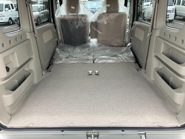 エブリイワゴン ＰＺターボ　届出済未使用車　４ＷＤ　ハイルーフ　Ｄカメラブレーキサポート　助手席エアバック　運転席エアバック　リアコーナーセンサー　ＴＢ　安全ボディ　ＡＵＴＯライト　電動格納ドアミラー　スマートキー　ＥＳＣ（71枚目）