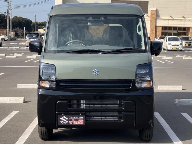 エブリイ Ｊリミテッド　届出済未使用車　特別仕様車　フルオートエアコン　両側パワースライドドア全席ＰＷ　セキュリティー　シ－トヒ－タ－　ＳＲＳ　ＬＥＤライト　Ｗエアバック　パーキングセンサー　キーフリーシステム　ＡＣ（7枚目）