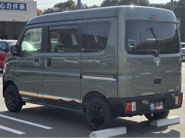 エブリイ Ｊリミテッド　届出済未使用車　特別仕様車　フルオートエアコン　両側パワースライドドア全席ＰＷ　セキュリティー　シ－トヒ－タ－　ＳＲＳ　ＬＥＤライト　Ｗエアバック　パーキングセンサー　キーフリーシステム　ＡＣ（16枚目）