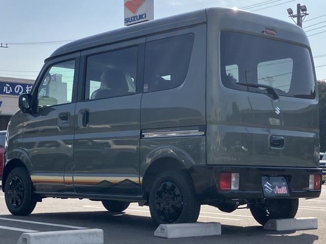 エブリイ Ｊリミテッド　届出済未使用車　特別仕様車　フルオートエアコン　両側パワースライドドア全席ＰＷ　セキュリティー　シ－トヒ－タ－　ＳＲＳ　ＬＥＤライト　Ｗエアバック　パーキングセンサー　キーフリーシステム　ＡＣ（17枚目）