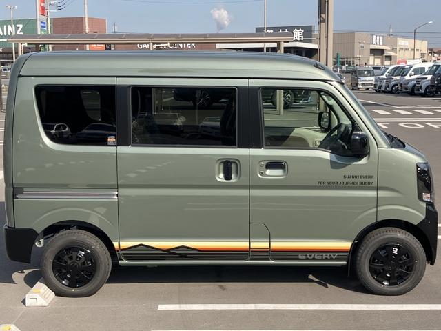 エブリイ Ｊリミテッド　届出済未使用車　特別仕様車　フルオートエアコン　両側パワースライドドア全席ＰＷ　セキュリティー　シ－トヒ－タ－　ＳＲＳ　ＬＥＤライト　Ｗエアバック　パーキングセンサー　キーフリーシステム　ＡＣ（24枚目）