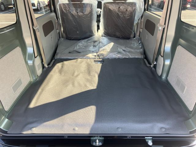 エブリイ Ｊリミテッド　届出済未使用車　特別仕様車　フルオートエアコン　両側パワースライドドア全席ＰＷ　セキュリティー　シ－トヒ－タ－　ＳＲＳ　ＬＥＤライト　Ｗエアバック　パーキングセンサー　キーフリーシステム　ＡＣ（70枚目）