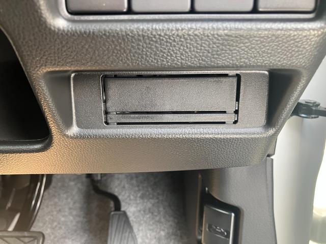 ワゴンＲカスタムＺ ハイブリッドＺＸ　ハイブリッドＺＸ　全方位モニター付ディスプレイオーディオ　アップグレードパッケージ　純正１５インチアルミホイール　ヘッドアップディスプレイ　フルオートエアコン（51枚目）