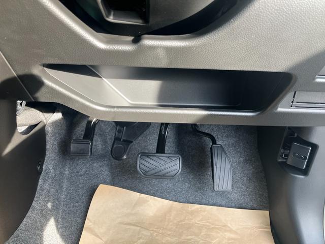 ワゴンＲカスタムＺ ハイブリッドＺＸ　ハイブリッドＺＸ　全方位モニター付ディスプレイオーディオ　アップグレードパッケージ　純正１５インチアルミホイール　ヘッドアップディスプレイ　フルオートエアコン（52枚目）