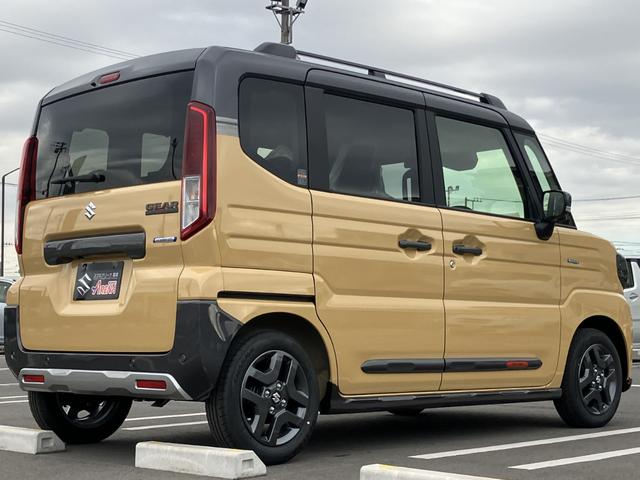 スペーシアギア ハイブリッドＸＺ　届出済未使用車　全方位モニター付メモリーナビゲーション　ツートンカラー　ルーフレール　ステアリングスイッチ　アダクティブクルーズコントロール　フルセグ　両側パワースライドドア（23枚目）