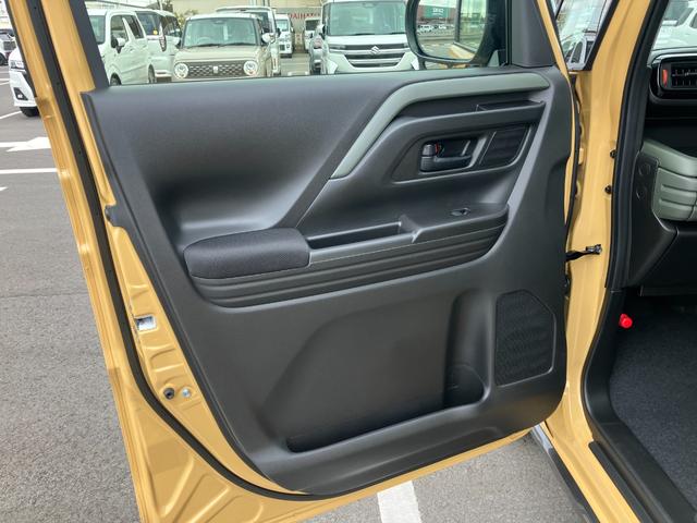 スペーシアギア ハイブリッドＸＺ　届出済未使用車　全方位モニター付メモリーナビゲーション　ツートンカラー　ルーフレール　ステアリングスイッチ　アダクティブクルーズコントロール　フルセグ　両側パワースライドドア（38枚目）