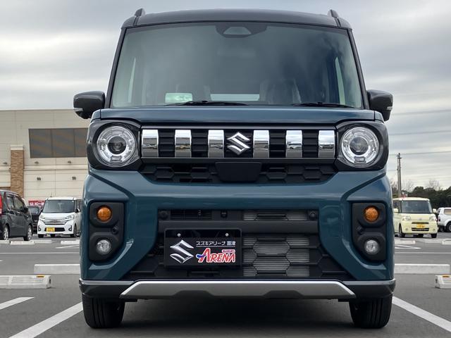 スペーシアギア ハイブリッドＸＺ　ターボ　届出済未使用車　全方位モニター付メモリーナビゲーション　ツートンカラー　ルーフレール　ステアリングスイッチ　アダクティブクルーズコントロール　フルセグ　両側パワースライドドア（8枚目）