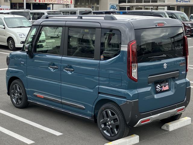 スペーシアギア ハイブリッドＸＺ　ターボ　届出済未使用車　全方位モニター付メモリーナビゲーション　ツートンカラー　ルーフレール　ステアリングスイッチ　アダクティブクルーズコントロール　フルセグ　両側パワースライドドア（15枚目）
