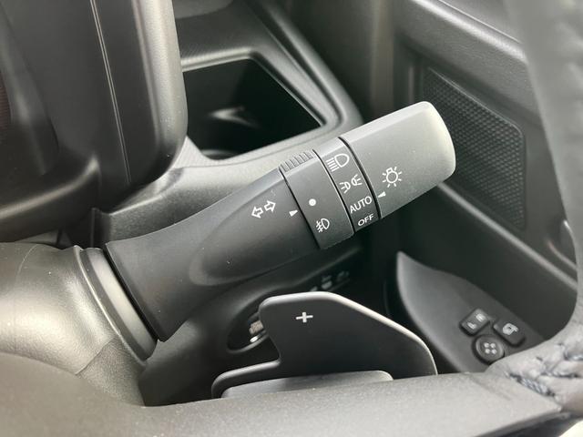 スペーシアギア ハイブリッドＸＺ　ターボ　届出済未使用車　全方位モニター付メモリーナビゲーション　ツートンカラー　ルーフレール　ステアリングスイッチ　アダクティブクルーズコントロール　フルセグ　両側パワースライドドア（49枚目）