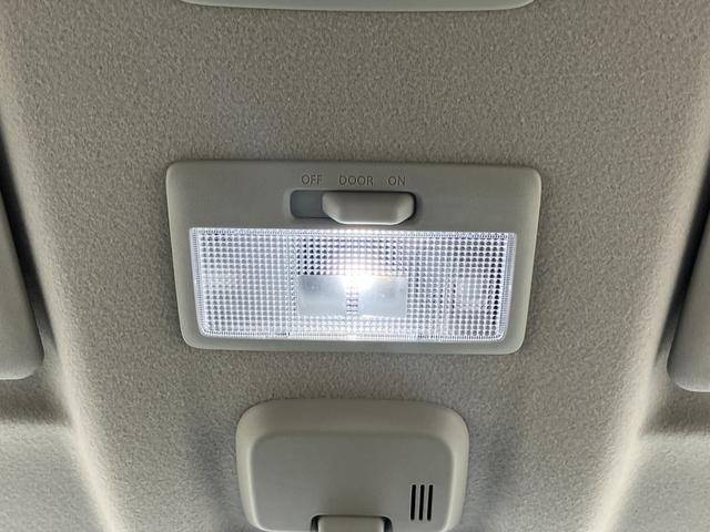 スペーシアギア ハイブリッドＸＺ　ターボ　届出済未使用車　全方位モニター付メモリーナビゲーション　ツートンカラー　ルーフレール　ステアリングスイッチ　アダクティブクルーズコントロール　フルセグ　両側パワースライドドア（69枚目）