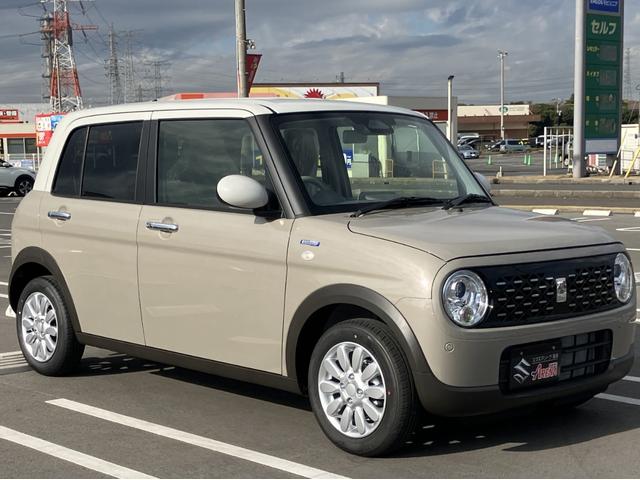 アルトラパン ハイブリッドＸ　マイナーチェンジ　ハイブリッド　ＬＥＤヘッドライト　プッシュスタートボタン　アイドリングストップ　純正１４インチアルミホイール　前席シートヒータースイッチ　ＵＳＢポート（5枚目）