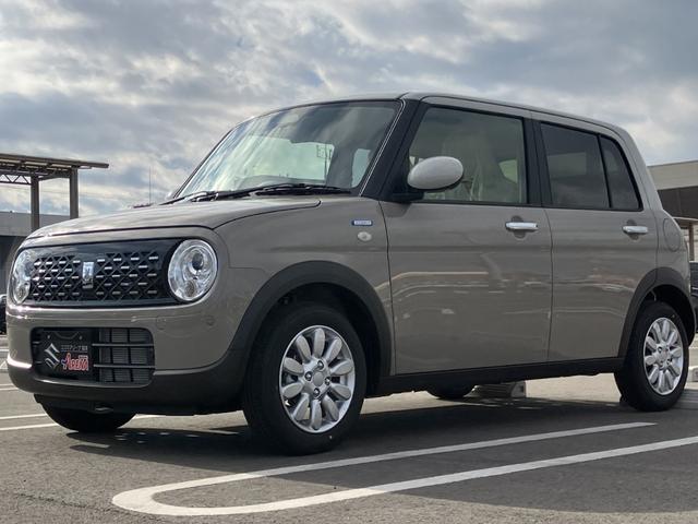 アルトラパン ハイブリッドＸ　マイナーチェンジ　ハイブリッド　ＬＥＤヘッドライト　プッシュスタートボタン　アイドリングストップ　純正１４インチアルミホイール　前席シートヒータースイッチ　ＵＳＢポート（12枚目）