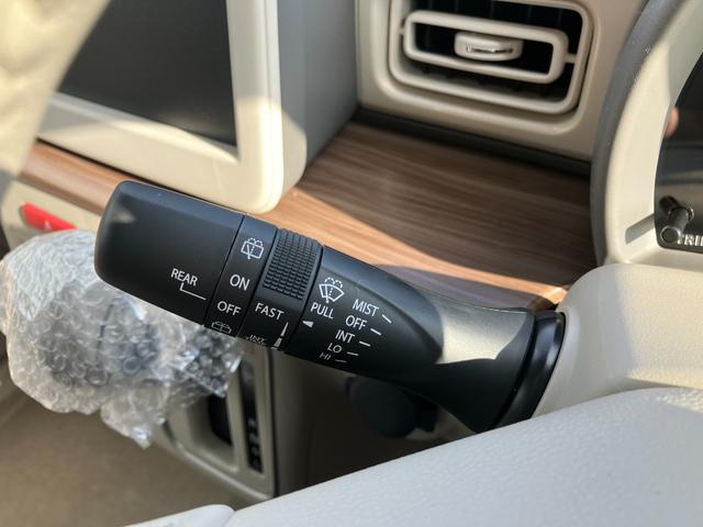 アルトラパン ハイブリッドＸ　マイナーチェンジ　ハイブリッド　ＬＥＤヘッドライト　プッシュスタートボタン　アイドリングストップ　純正１４インチアルミホイール　前席シートヒータースイッチ　ＵＳＢポート（50枚目）